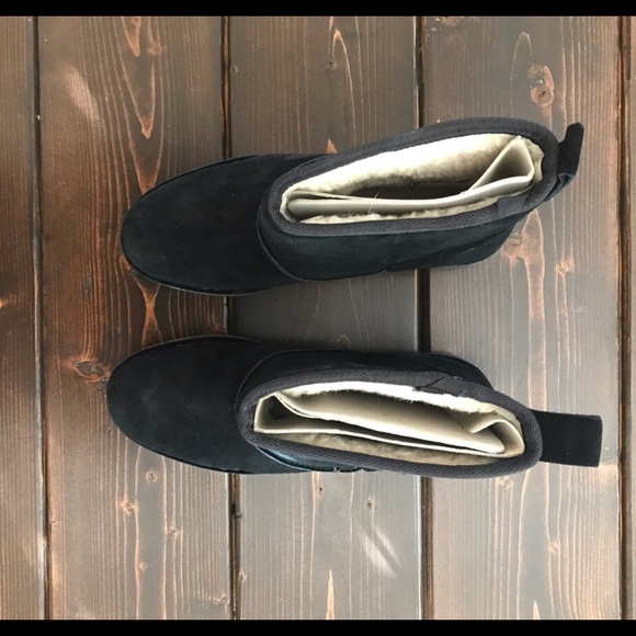 Clark’s Drafty Day Suede Boot, size 7.5 - Picture 2 of 7